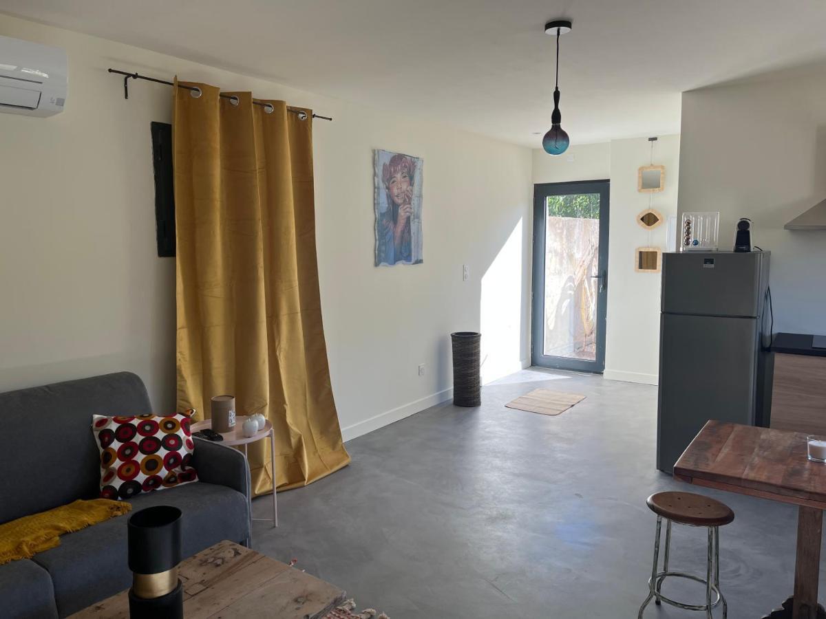 Studio Dans Les Alpilles Daire Fontvieille Dış mekan fotoğraf