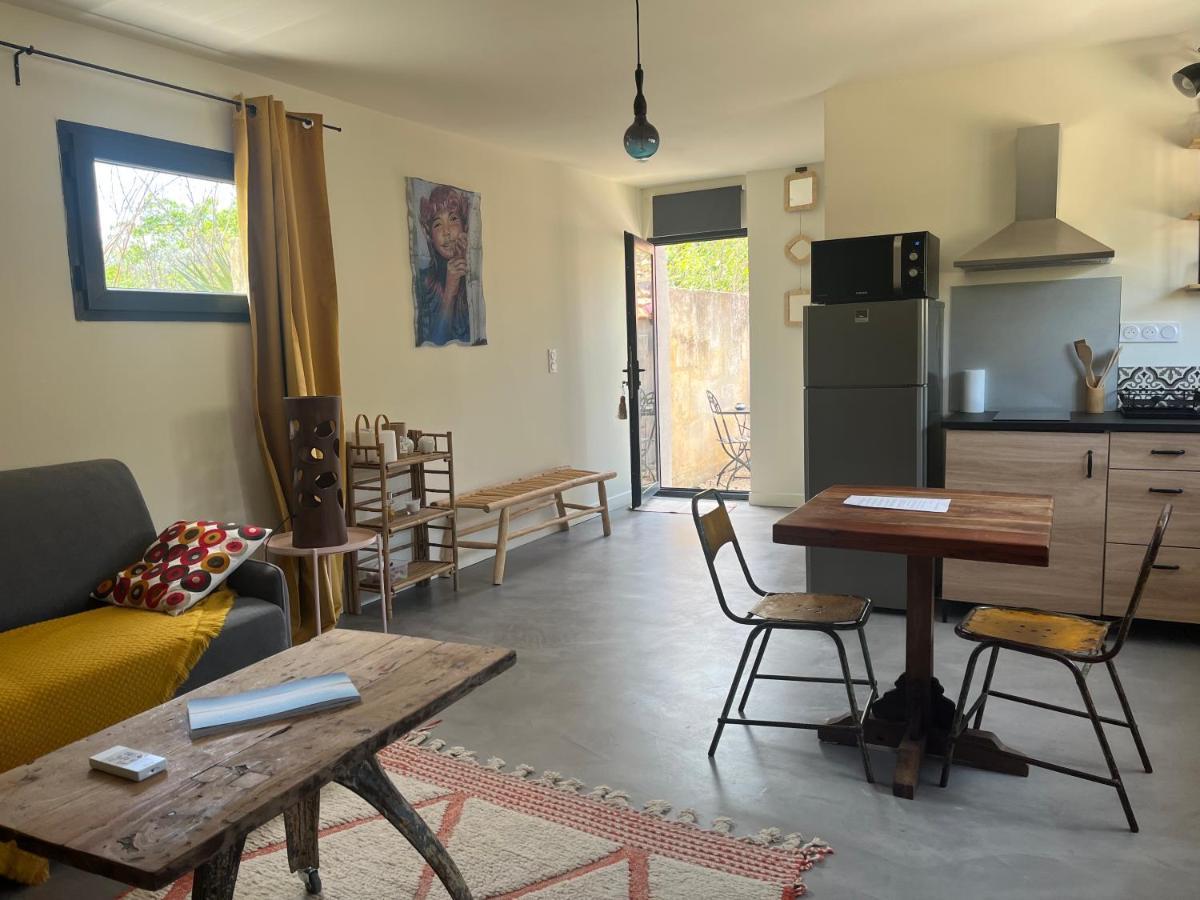 Studio Dans Les Alpilles Daire Fontvieille Dış mekan fotoğraf
