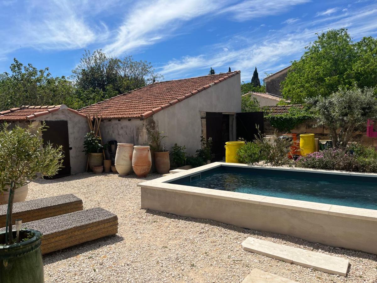 Studio Dans Les Alpilles Daire Fontvieille Dış mekan fotoğraf